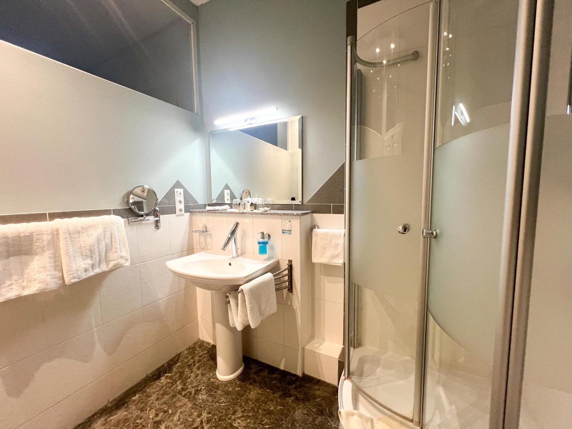 Hotel Service Apartments Am Prinzenplatz Камп-Линтфорт Экстерьер фото
